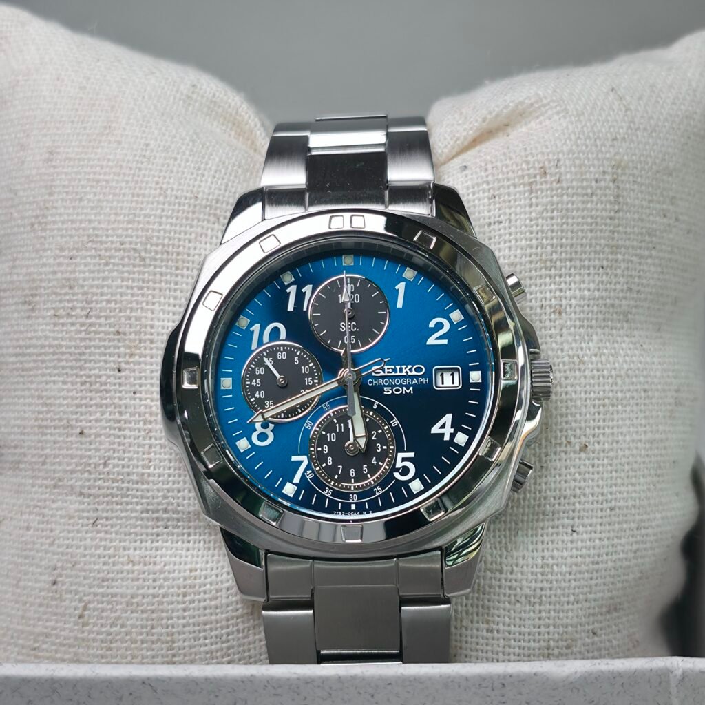 Seiko Chronograph SND193