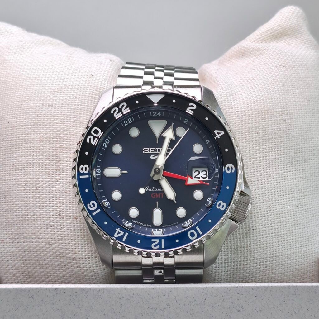 Seiko 5 Sports GMT modelo SSK003